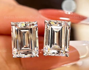 Emerald Cut Moissanite Stud Earrings / Emerald Moissanite Studs/ 14k Solid Gold Earrings/ Perfect Gift Earrings