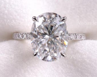 Vintage Hidden Halo 3 CT Oval Cut Moissanite Engagement Ring Diamond Wedding Ring Colorless Moissanite Ring Anniversary Ring for Gift