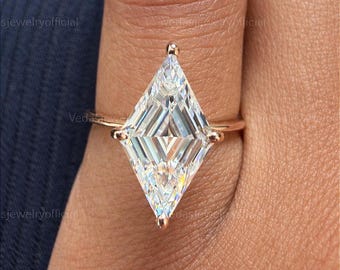 2.49 CT Colorless Lozenge Cut Moissanite Ring, Kite Cut Solitaire Ring, Yellow Gold Engagement Ring, Unique Wedding Ring, Anniversary Gift