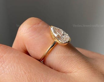 Pear Shaped Moissanite Ring,Engagement Ring, 2 CT Pear Cut Ring,Tear Drop diamond ring, Simulant ring Moissanite Solitaire ring Gift for her