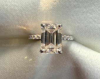 3 Carat Emerald Cut Colorless Moissanite Solitaire Engagement Ring, Wedding Ring, Ring for Women, Anniversary Gift,Promise Ring Gift for Her