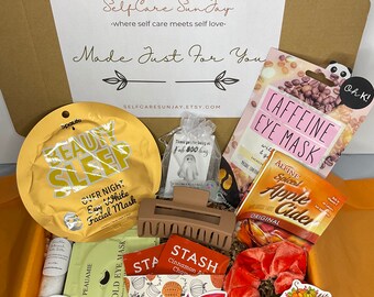 Fall gift box for her College care package Spooky basket for teen Autumn gift box for tween Halloween basket for girl Boo basket Cozy gift