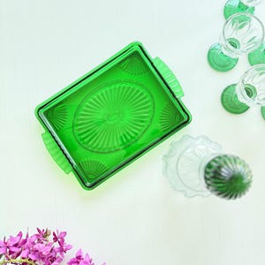 Vintage Avon Cape Cod Green & Clear Glass Decanter Set – 7-Piece 1980s Barware with Tray