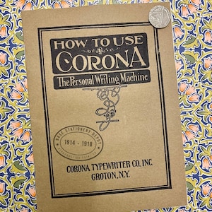 Corona 3 Folding Typewriter Manual - Reproduction