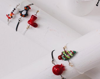 Bracelets with Handmade Glass Christmas Figures, Bracelet Set of 6, Christmas Gift Ideas, Holiday Bracelet, Snowman Bracelet, Xmas Tree