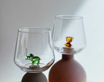 Drinking Glasses Set with Tiny Animal Figures, Teddy Bear Drinking Glass, Green Elephant Glass, Teddy Bear Decorations, Wine Glasses, Gifts