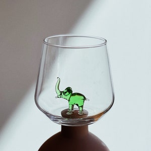 Drinking Glass with Green Elephant Figure, Green Elephant, Elephant Gifts, Elephant Décor, Elephant Figurine, Animal Gifts, Drinkware, xmas