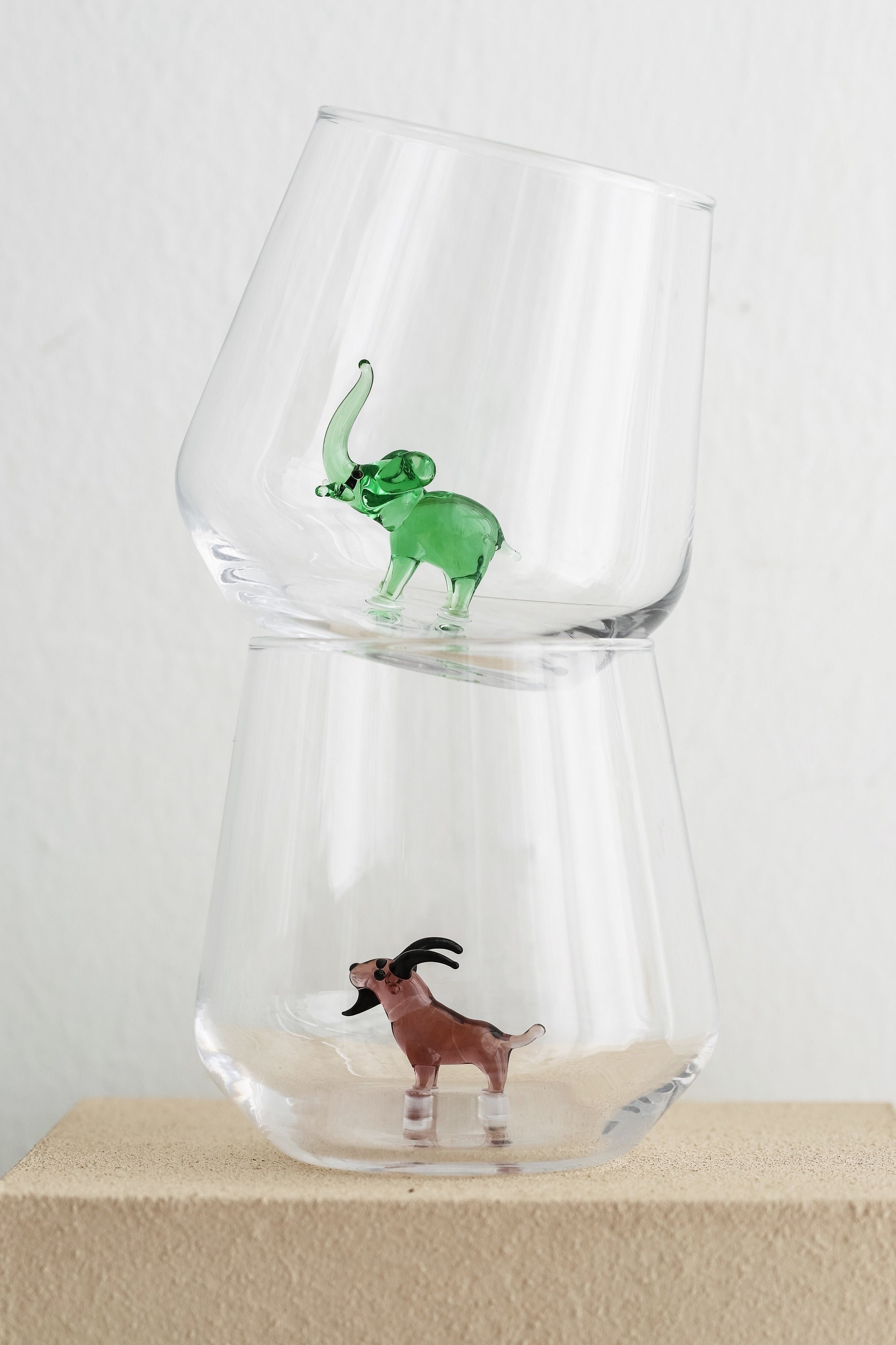 Farm Theme Drinking Glass Set of 6 with Handmade Animal Figures – MiniZooUSA