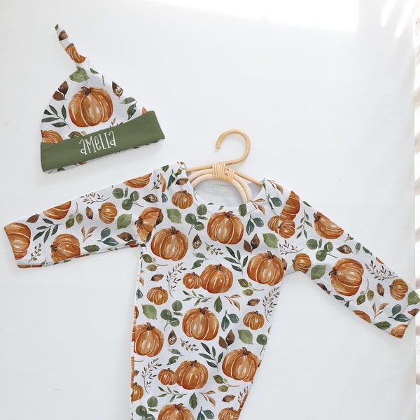 Baby Boy / Girl Pumpkin Knotted Gown with Personalized Knot Hat, Fall Newborn Outfit with Custom Name Knot Hat, Autumn Pajama Onesie Sleeper