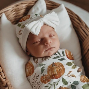 Baby Girl Fall Swaddle & Bow Hat Set, Pumpkin Headband, Gender Reveal Newborn Outfit, Autumn Baby Shower Gift, Hospital First Photo Clothing