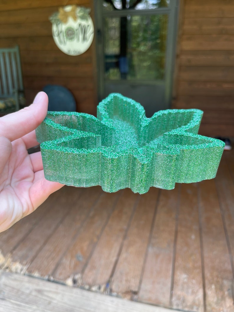 Resin Ashtray/pot Leaf Resin Ashtray Etsy