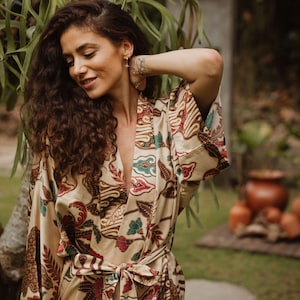 Beige silk blend long kimono robe, Batik Plus size dressing gown, Honeymoon Lounge Wear, Luxury Christmas gift for wife girlfriend mom