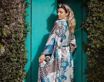 Blue batik silk blend kimono robe, Plus size dressing gown woman, Honeymoon Lounge Wear, Luxury gift for mothers day, wife girlfriend