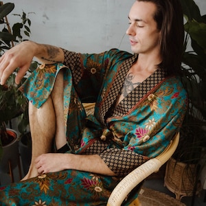 Bohemian silk kimono robe, long satin dressing gown for men, green luxury man bathrobe, Anniversary gift for husband, boyfriend