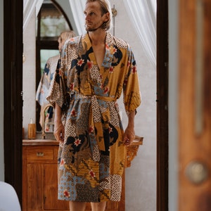 Silk mens kimono robe, Boheme dressing gown for man, Luxury long satin bathrobe, Birthday present for husband, boyfriend, Father days gift image 2