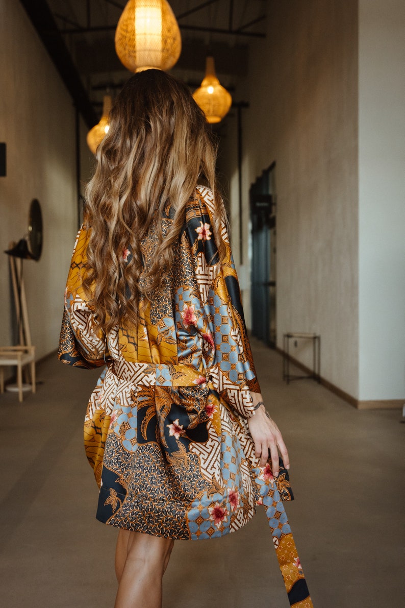 Short Gold Silk Blend Kimono Robe Boheme, Dressing Gown Woman ...