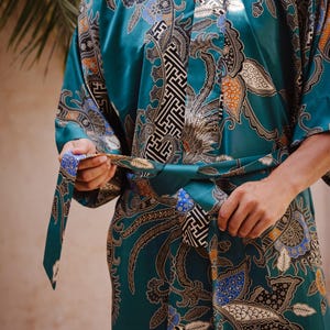 Mens Silk Blend Kimono Robe, Luxury Dressing Gown image 6