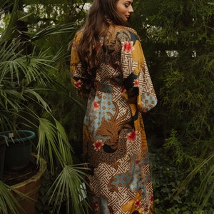 Silk kimono robe boheme, Gold plus size dressing gown woman, Long satin honeymoon robe from Bali, Anniversary gift image 4