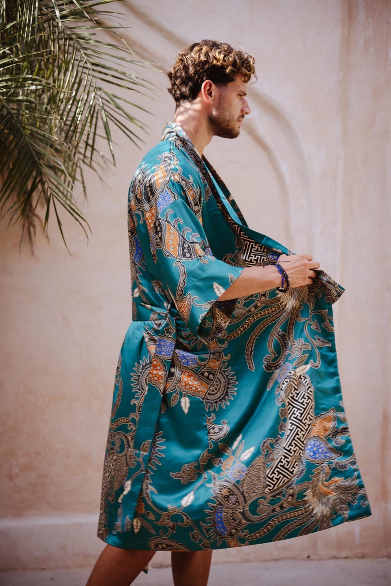 Mens Silk Blend Kimono Robe, Luxury Dressing Gown image 4