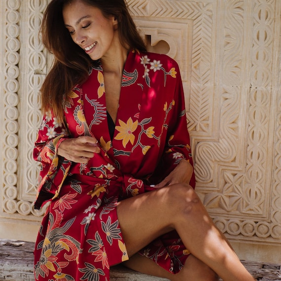red kimono dressing gown Flying Crane and Peony Red Japanese Kimono Robe
