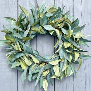 Year Round Greenery Wreath for Front Door, Everyday Seeded Eucalyptus Wreath, Modern Farmhouse Sage Green Wreath, Housewarming Hostess Gift