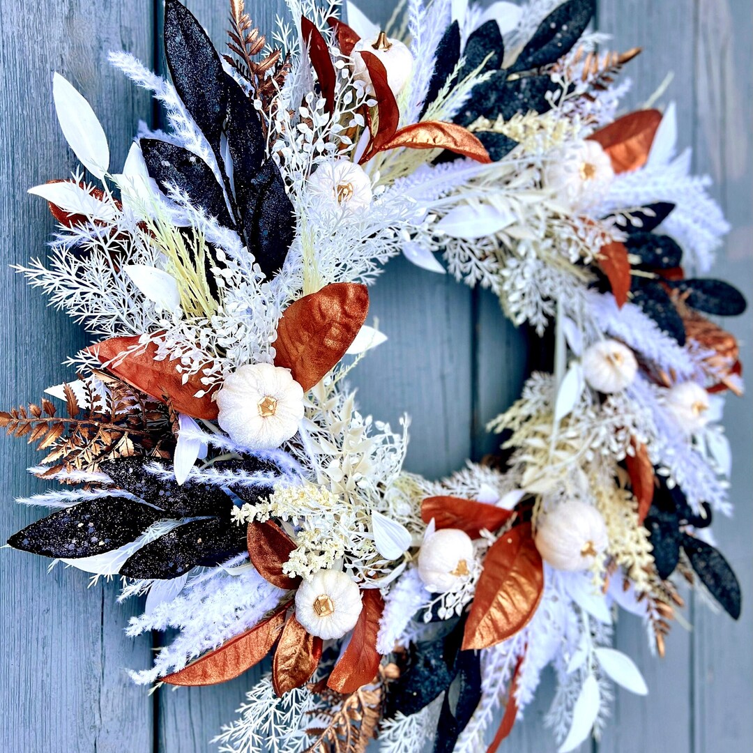 Boho Style Elegant Halloween Wreath for Front Door, Black White and