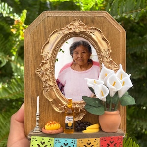 Miniature Alter Memorial Frame Dia de los Muertos Day of the Dead Mexian Papel Picado