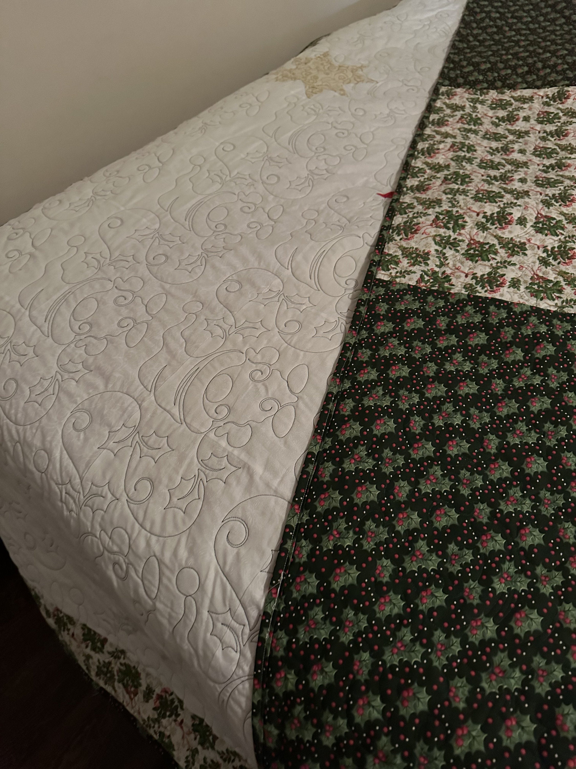 GNOME CHRISTMAS QUILT King Size Quilt 101x101 Etsy