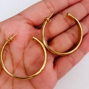18K Gold Filled Thick Hoops-Lightweight Hoops For Women- Gold Thick hoops Earrings-Simple Thick Hoops- 18K Gold Filled Hoops For Women