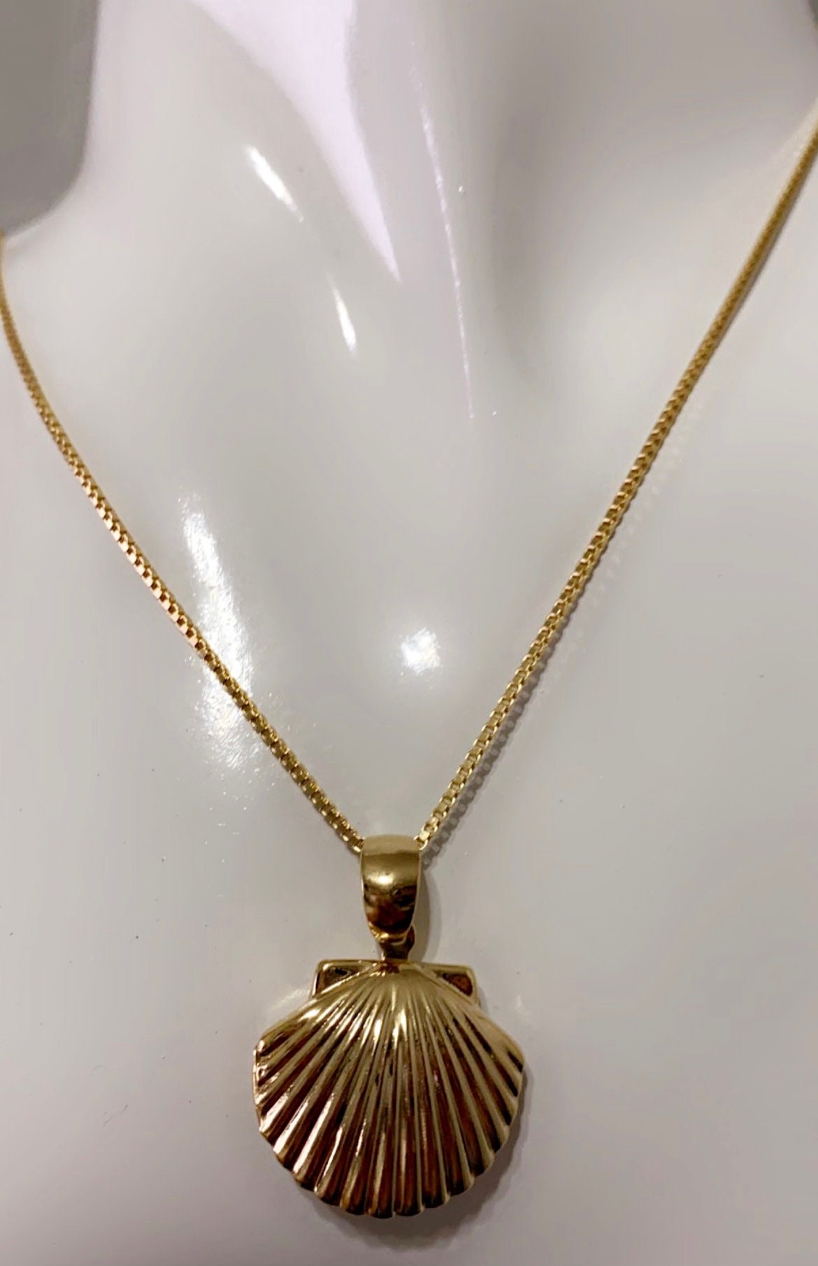 Large Gold Shell 18K Gold Filled Shell Pendant With Necklace, Dainty Shell Charm Pendant ...