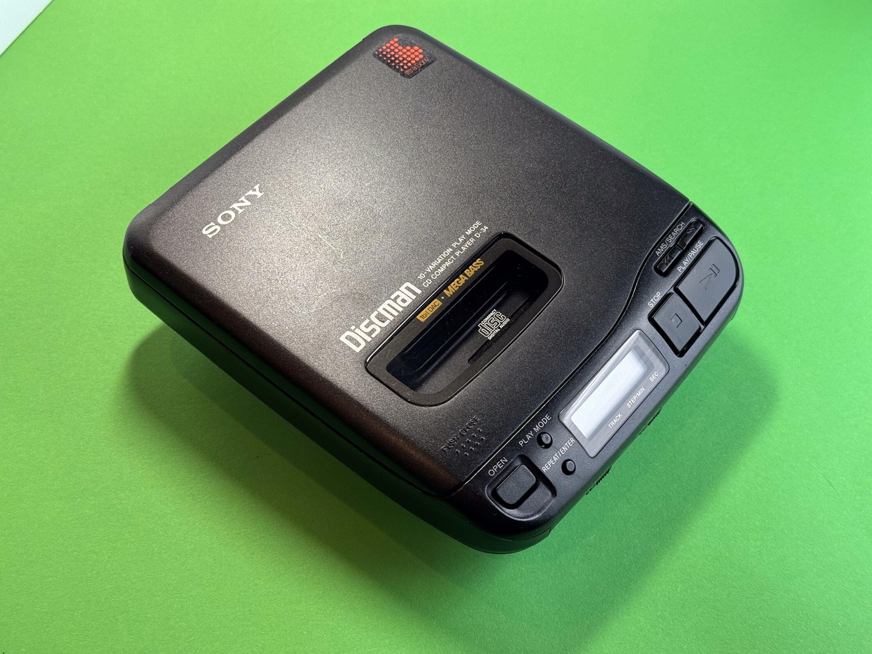 Sony Vintage Discman D-34 – Portable CD Player With Hifi Sony Vintage Discman D-34 – Portable CD Player With Hifi