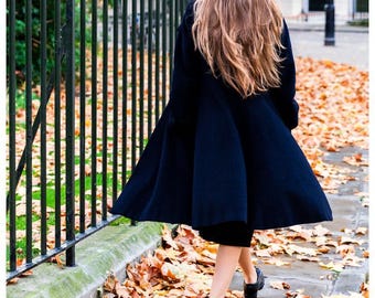 London autumn street scene photographic print – woman walking cityscape wall decor