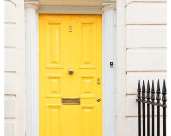 London yellow door entrance art print – classic english street scene home decor