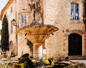 Fotografía artística de la fuente del pueblo de Saignon, decoración del hogar en Provenza, foto de viaje por Francia, impresión arquitectónica