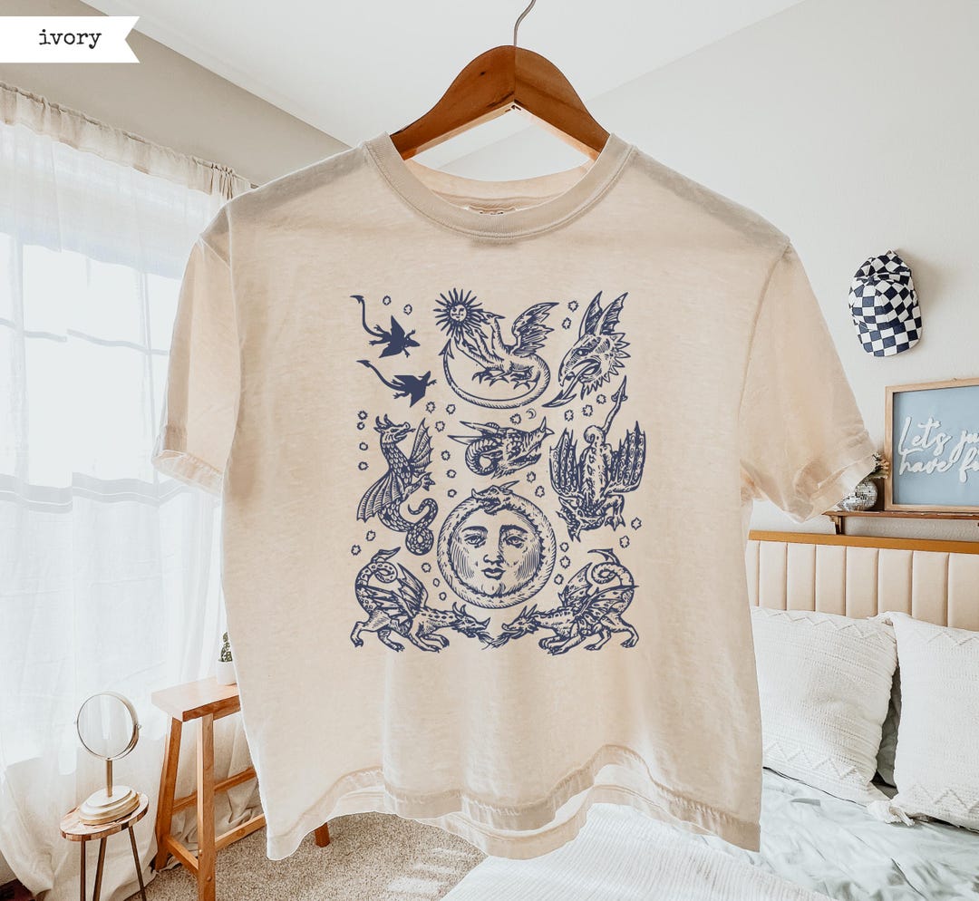 Medieval Dragons Boxy T-Shirt, Comfort Colors Cropped Retro Graphic Tee, Vintage 90s Y2K T