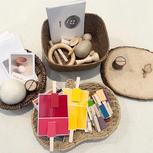 Montessori exercises, hand-eye coordination exercise, visual perception, color cognition, fine moto skills.