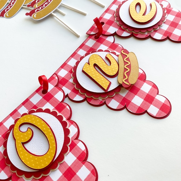 One hot Diggity dog high chair banner|Weenie bit older high chair banner|Hot Diggity dog theme