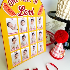 One hot Diggity dog photo sign|One hot Diggity dog milestone sign|Hot dog photo sign|One year photo sign|Hot Diggity dog party decor