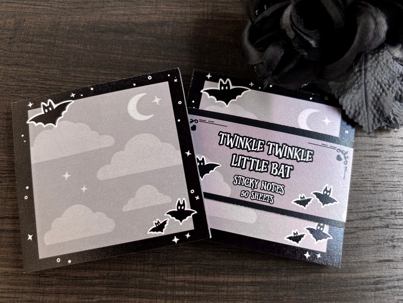 Twinkle Twinkle Little Fladdermus Söt anteckningsblock • Kawaii och gotiskt estetiskt brevpapper • Söt anteckningsblock och skrivbordstillbehör bild 3