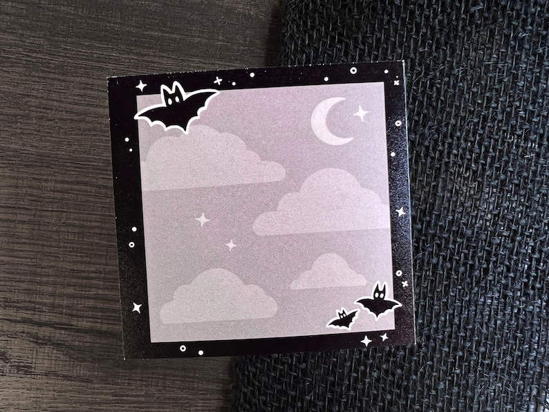 Twinkle Twinkle Little Fladdermus Söt anteckningsblock • Kawaii och gotiskt estetiskt brevpapper • Söt anteckningsblock och skrivbordstillbehör bild 2