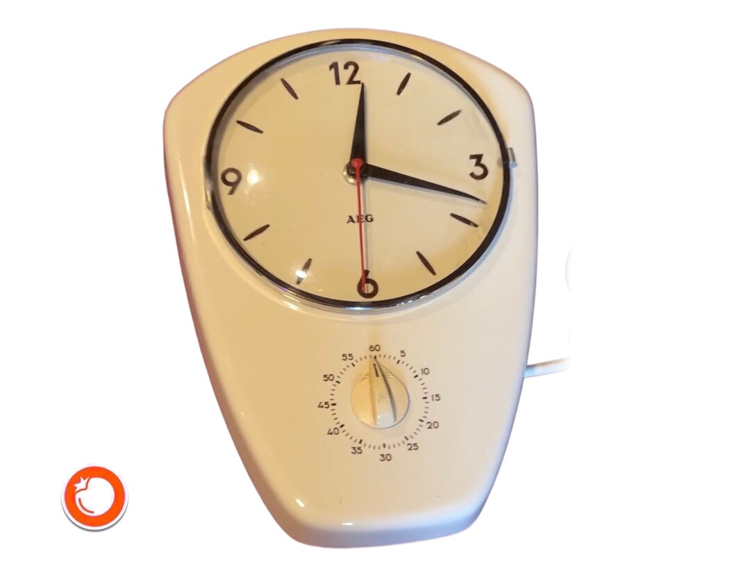 1950s AEG Wall Clock Kitchen Clock Electric Porcelain Fully Functional ...