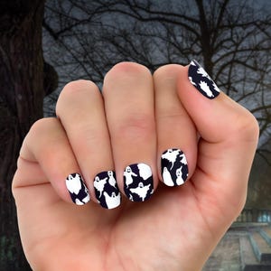 Haunted Nail Wraps | Non-Toxic Nail Polish Stickers, Decals, and Strips for DIY Manicures