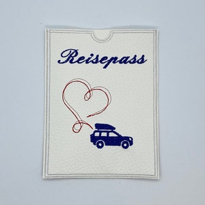 Housse de passeport motif voiture avec compartiment supplémentaire, personnalisable avec nom, légumes. Cuir, 7 couleurs de cuir, 15 couleurs de police