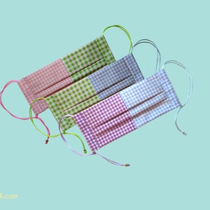 Two-Tone Pleated Gingham Face Mask w/ Reverse Nose Fold | Cottagecore Style