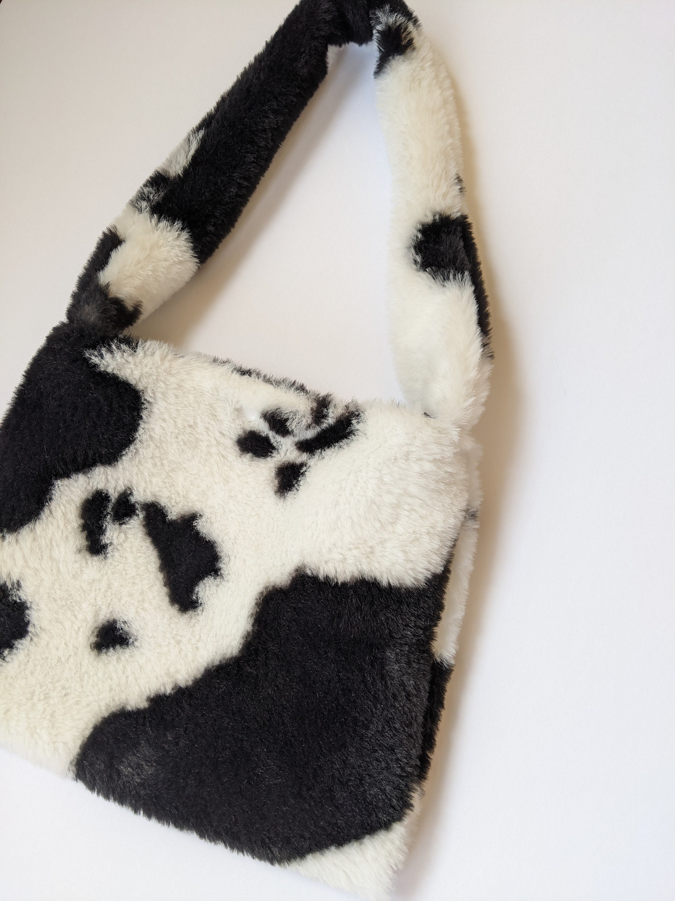 Retro Y2K Cow Print Zebra Print Faux Fur Shoulder Bag | Fuzzy Tote