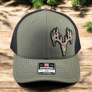 Buck Skull Richardson 112 Patch Trucker Hat: Hunting Gift
