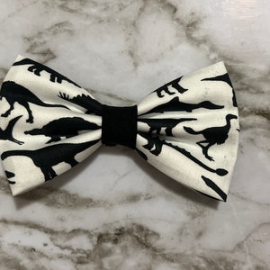Dinosaur Black & White Print Hair Bow | Dinosaur Gift | Dog Bows- Cat Collar Bows | BNW Cute Hair Bows l Dinosaurs Party Bows |