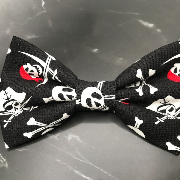 Skull and Bones Pirate Bow Tie, Birthday Party Decorative Jolly Roger, Dog Bow Ties, Matey Pet Collar Bow Ties, Skull and Cross Bones Gift