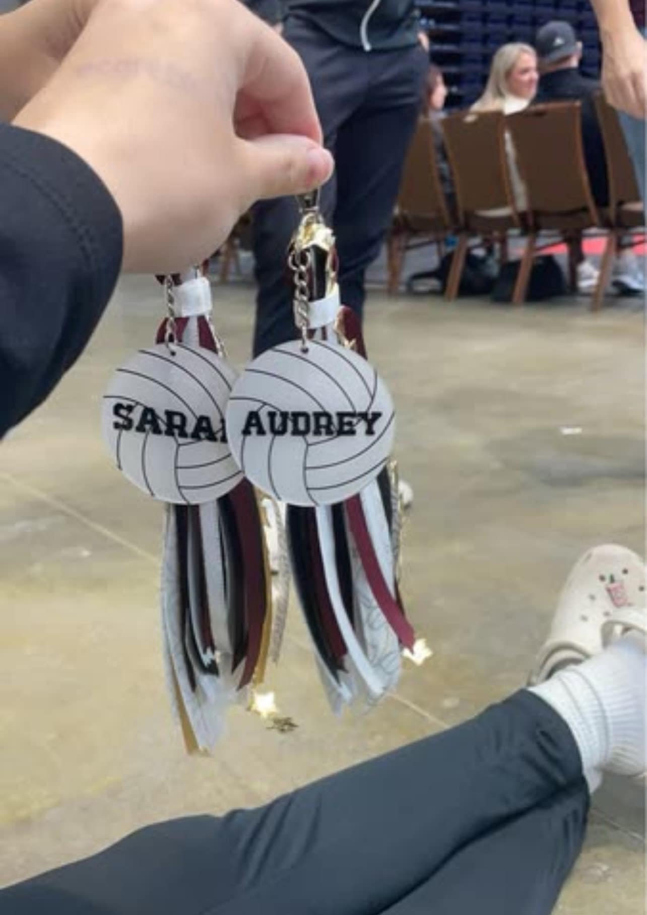 Volleyball Tassel Bow, Volleyball Players Name Bag Tag Keychains, Volleyballs Keychains, Volleyball Ribbons Team Colors Tassels Choose Color