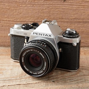 Pentax ME Super - (mit Asahi SMC Pentax-M 1:1.7 50 mm Objektiv) - 35 mm SLR Film Kamera (voll getestet & 100% Arbeit) R08